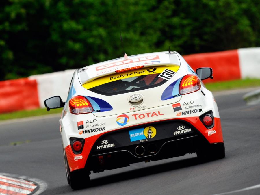  Hyundai Veloster Turbo 24 Hour Nurburgring 2013 года  (фото 2 из 4)